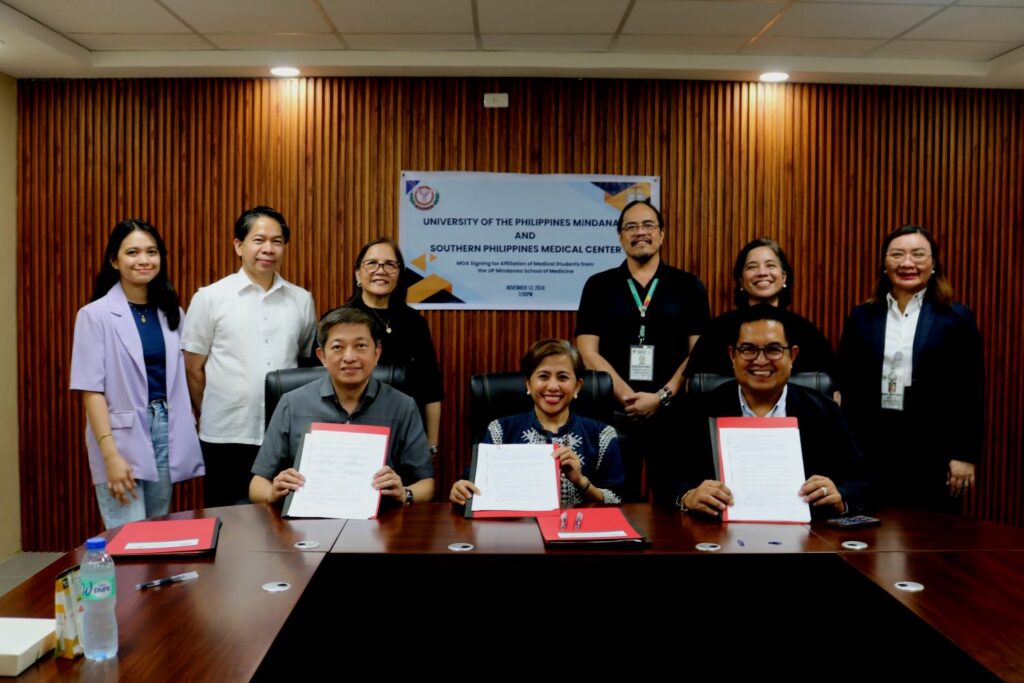 UPMin and SPMC sign memorandum for future UPMin med school students