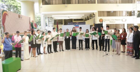 New, Continuing Faculty Members Introduced, Take Oaths