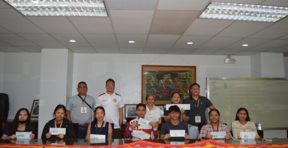 UP Alumni Association Extends Financial Assistance to Students